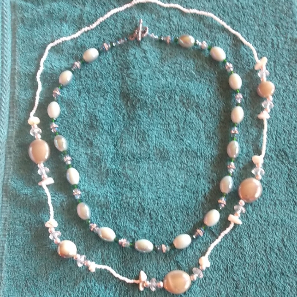 Elegant Beaded Necklace Set